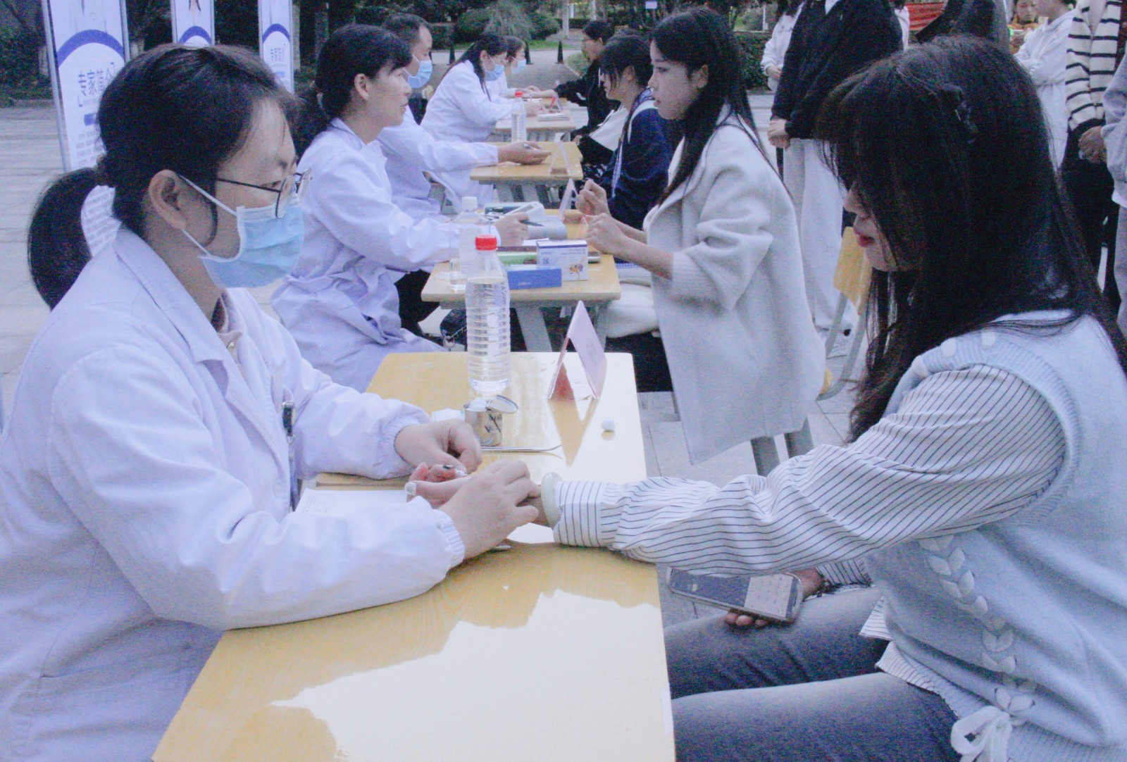 青春健康进校园3.jpg 青春健康进校园3.jpg